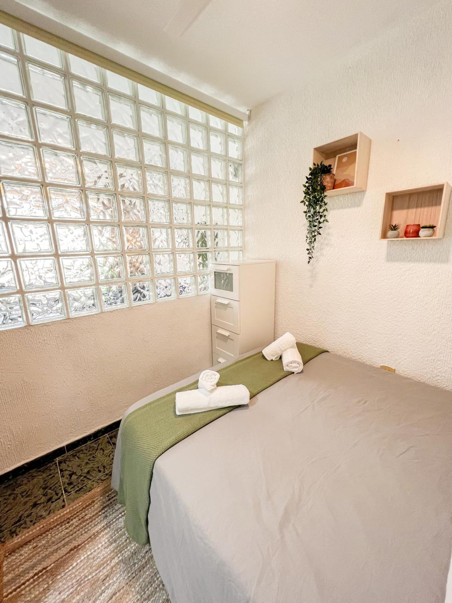 トレモリノスCozy And Bright Flat With Poolアパートメント エクステリア 写真